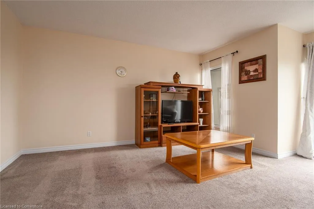 260 Sheldon Avenue N, #807