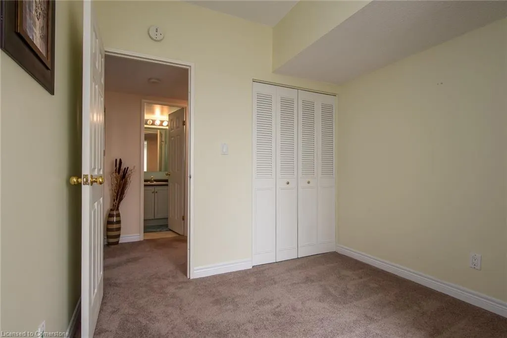 260 Sheldon Avenue N, #807