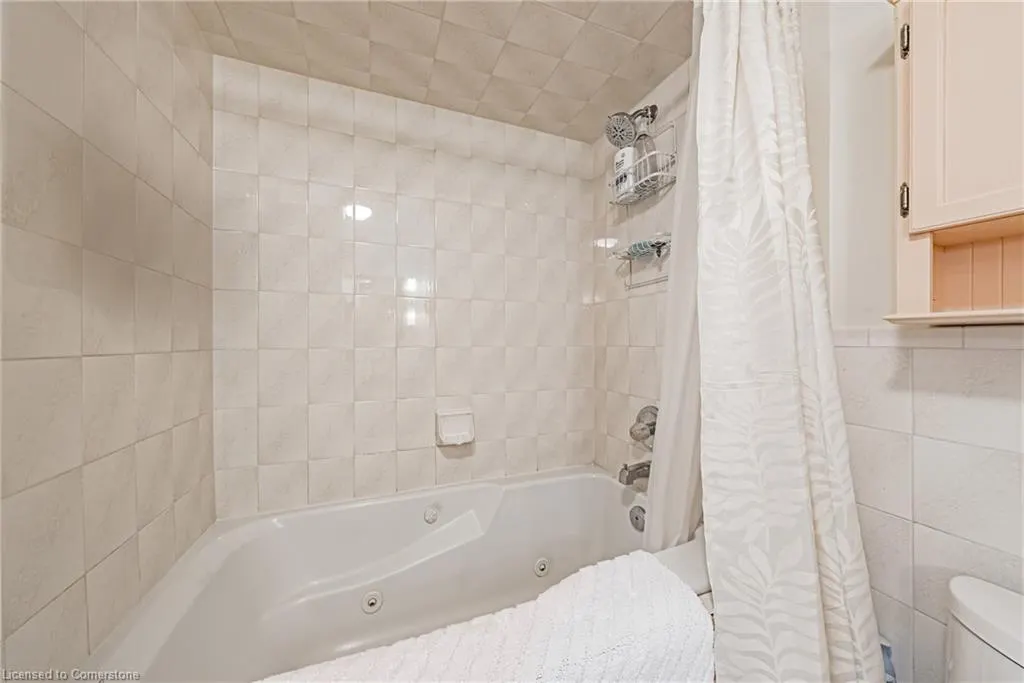 3050 Pinemeadow Drive, #6