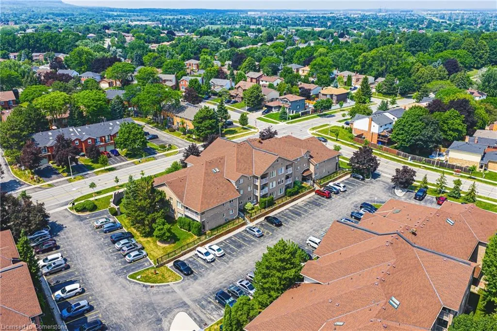 3050 Pinemeadow Drive, #6