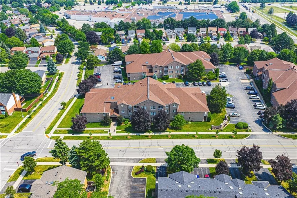 3050 Pinemeadow Drive, #6