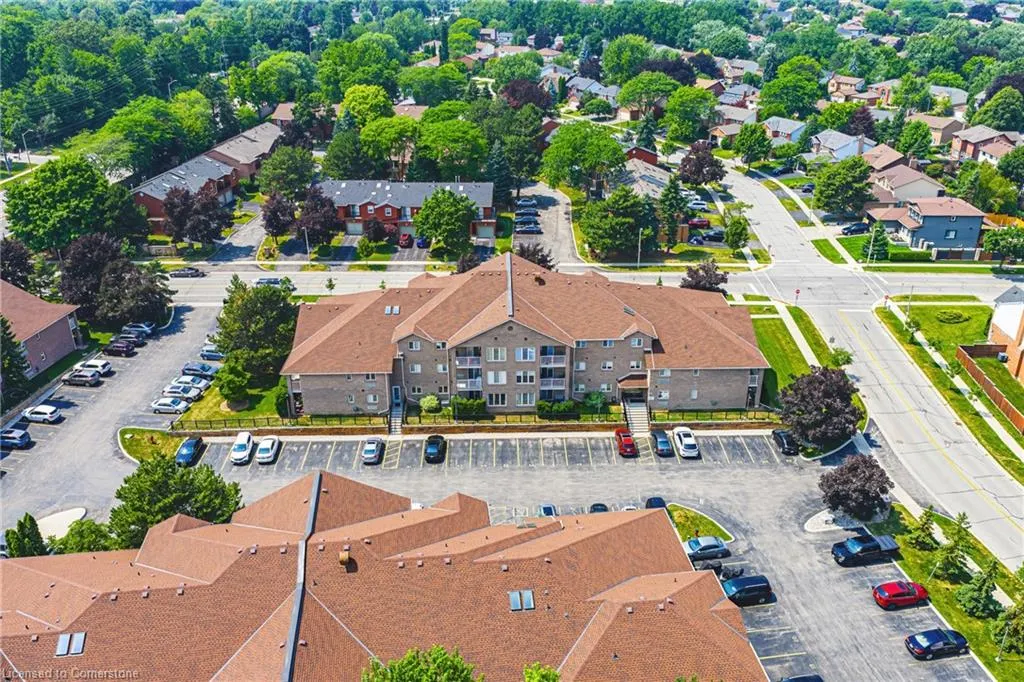 3050 Pinemeadow Drive, #6
