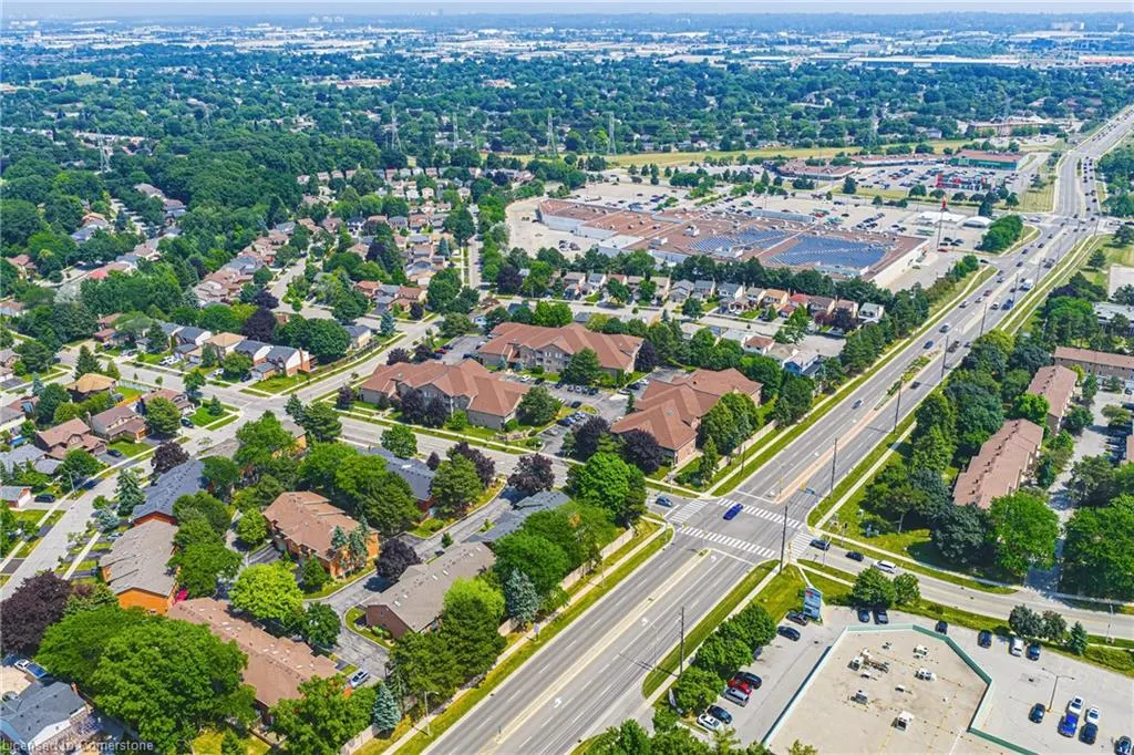 3050 Pinemeadow Drive, #6