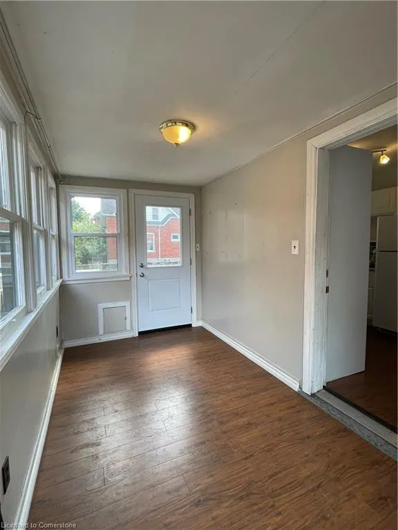 861 Vine Street