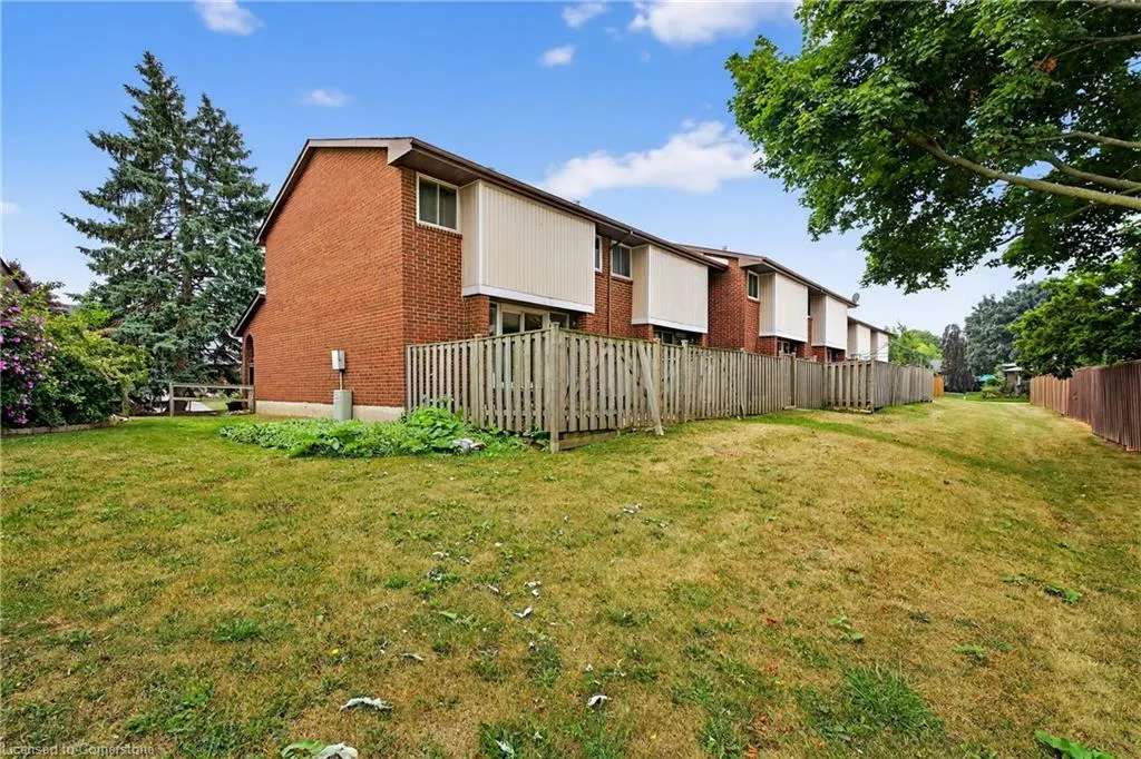 59 Queenslea Drive, #7