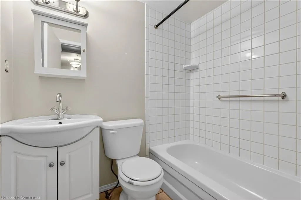 59 Queenslea Drive, #7