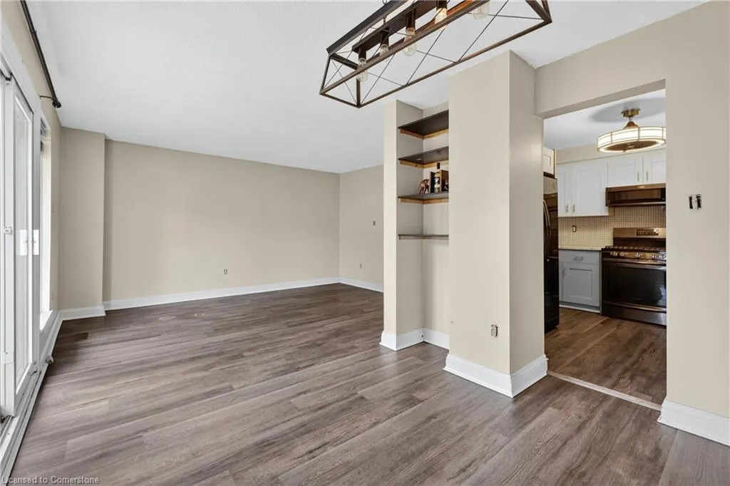 59 Queenslea Drive, #7