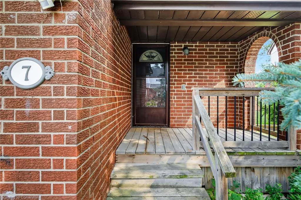 59 Queenslea Drive, #7