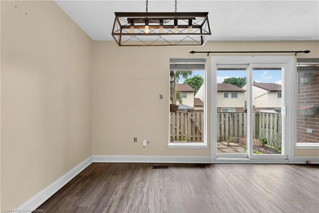 59 Queenslea Drive, #7
