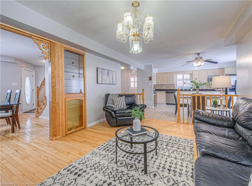 48 Lena Crescent
