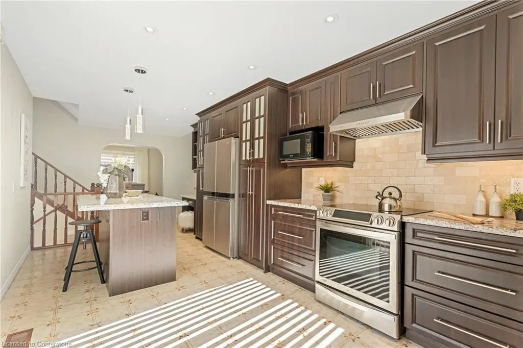 36 Skylark Drive