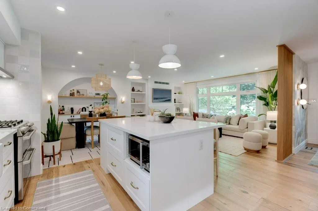 380 Abbott Road