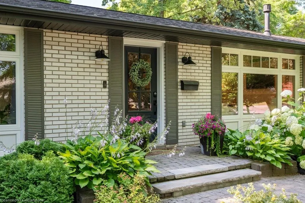 380 Abbott Road