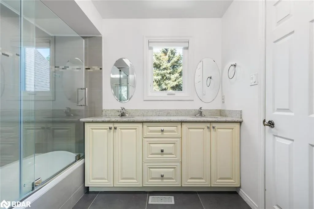 4424 Treetop Court