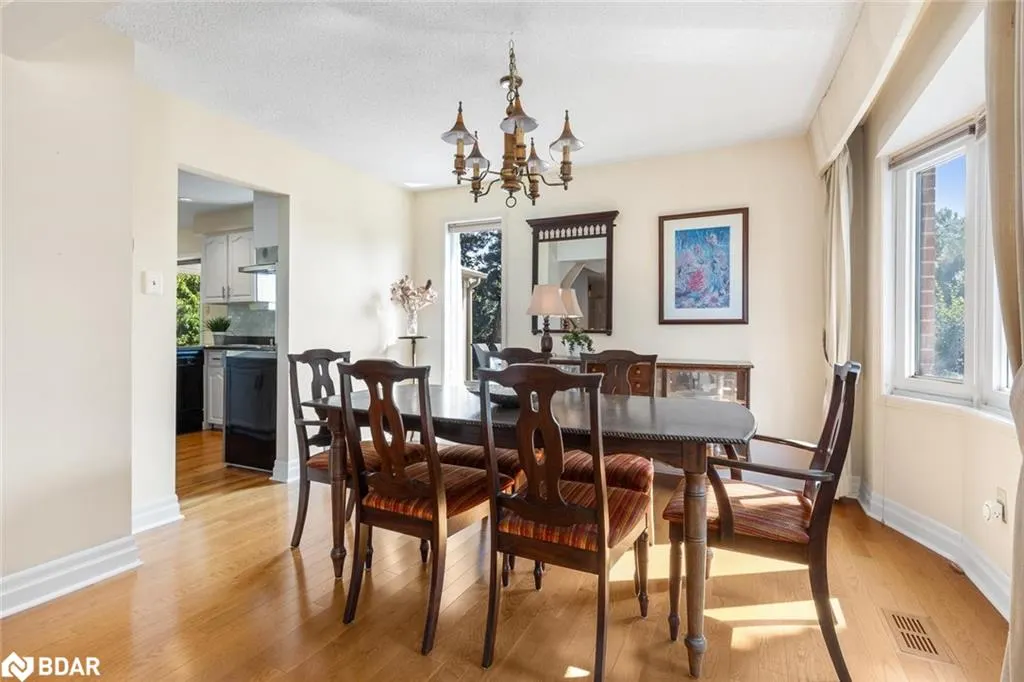 4424 Treetop Court