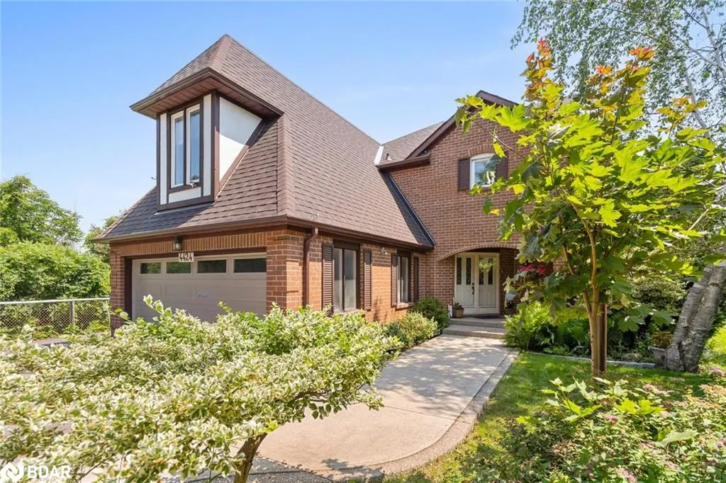 4424 Treetop Court
