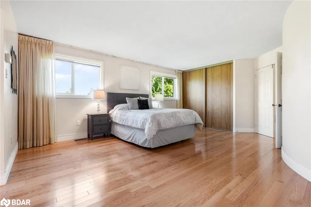 4424 Treetop Court