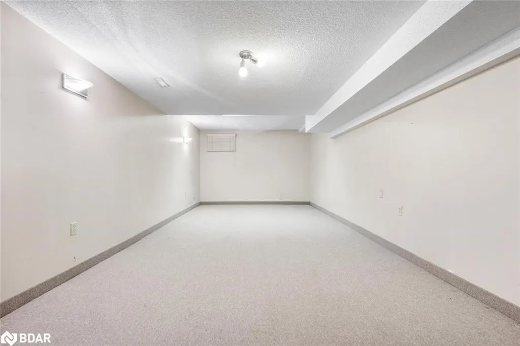 4424 Treetop Court