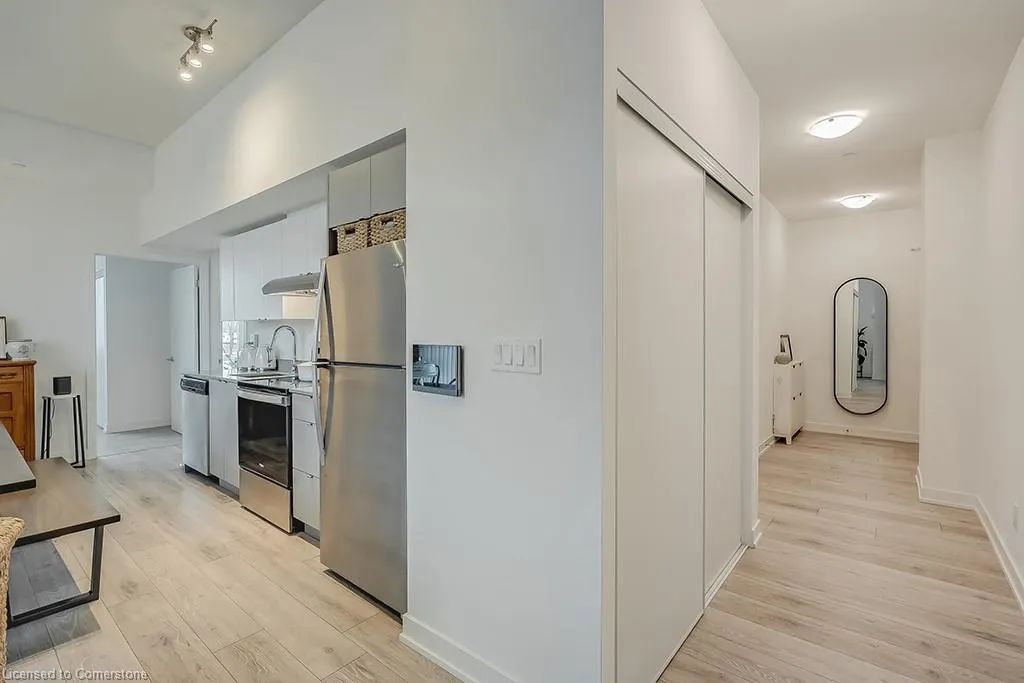 3210 Dakota Common, #A106