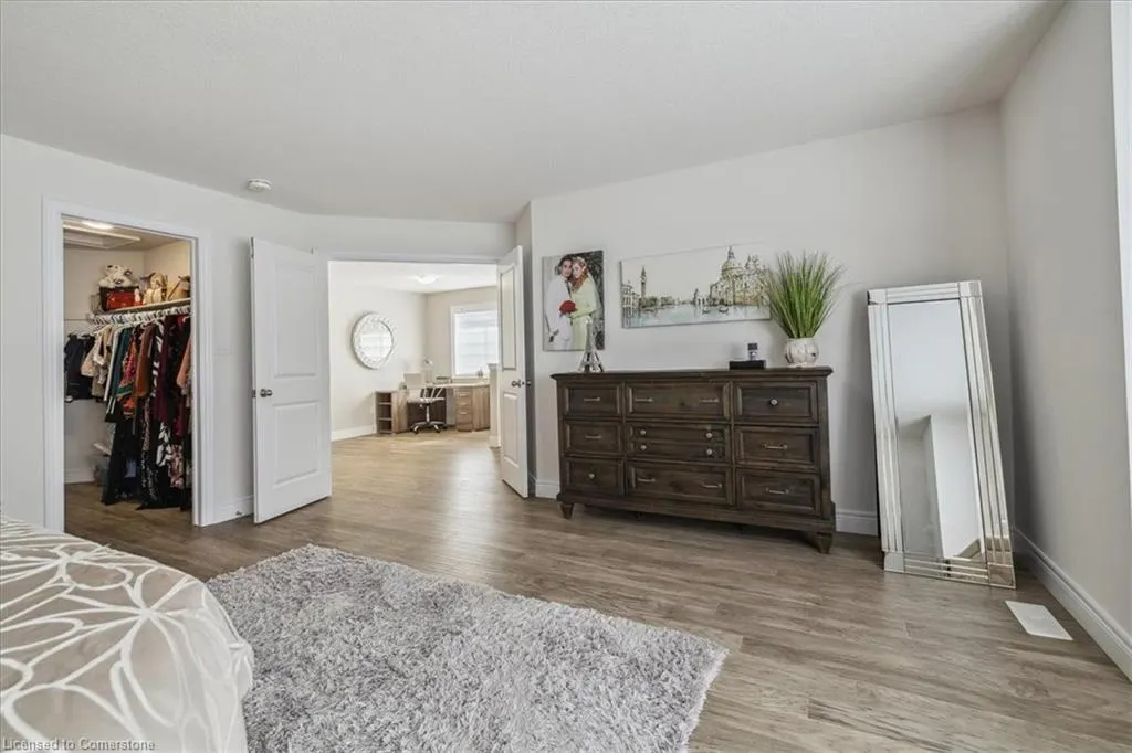 29 Roselawn Avenue