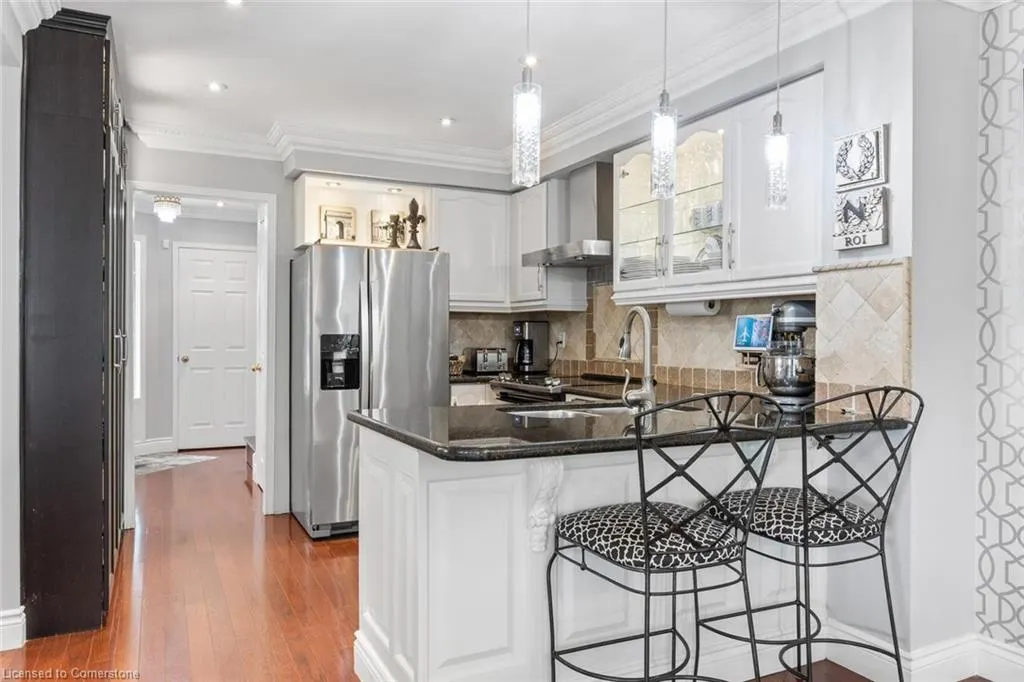 3856 Cedar Hedge Rise