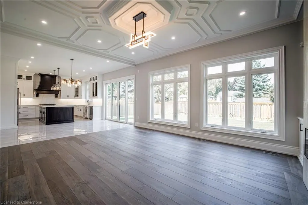 31 Bayside Court