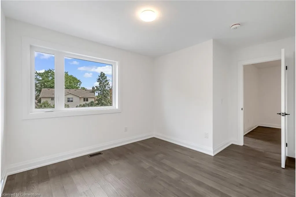 2154 Walkers Line, #5