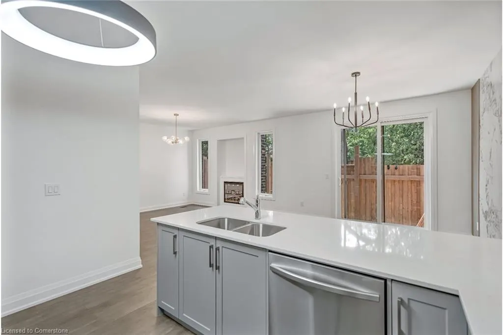 2154 Walkers Line, #5