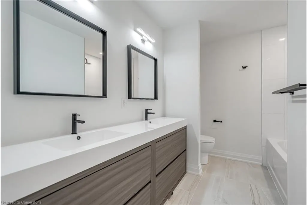 2154 Walkers Line, #5