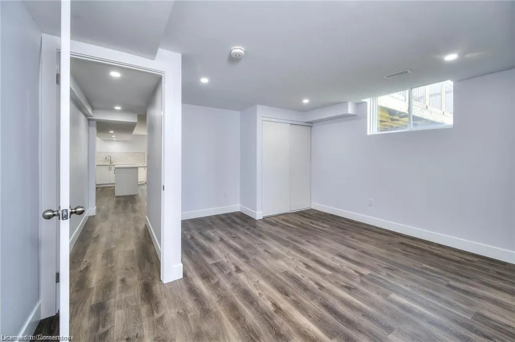 550 Rush Meadow Crescent, #Lower
