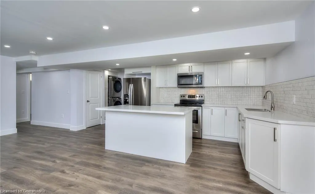 550 Rush Meadow Crescent, #Lower