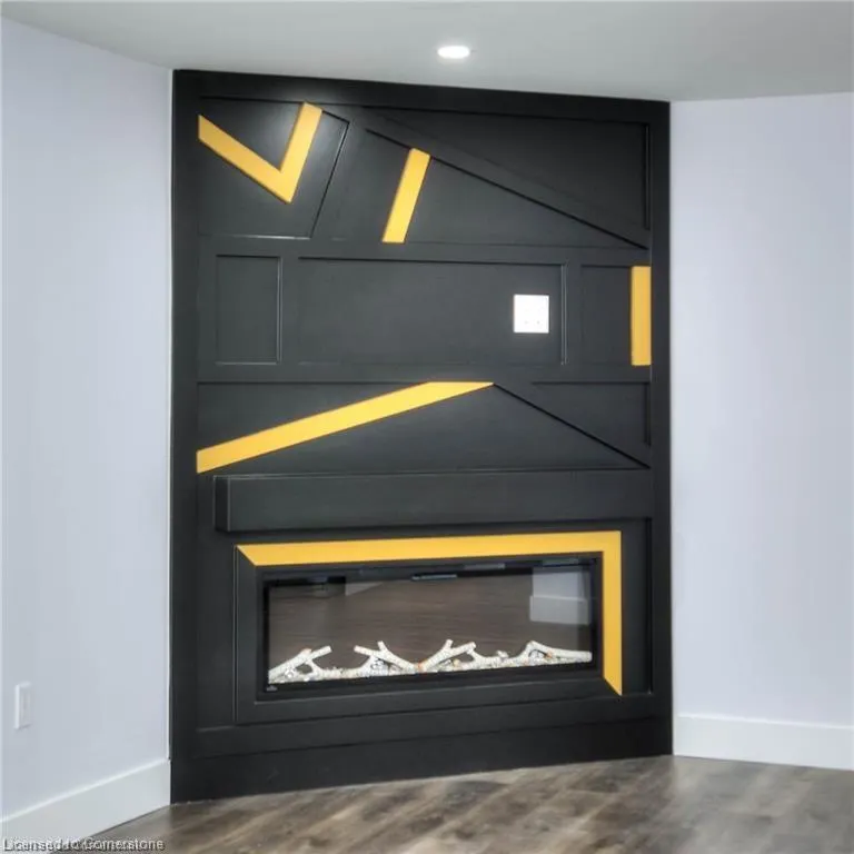 550 Rush Meadow Crescent, #Lower