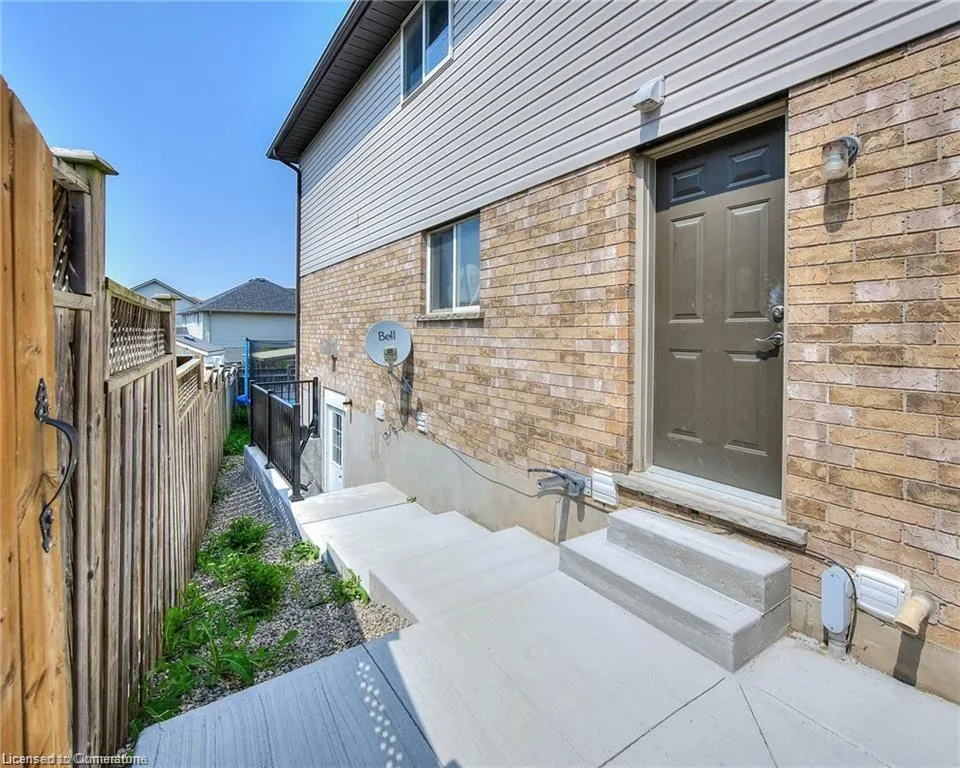 550 Rush Meadow Crescent, #Lower