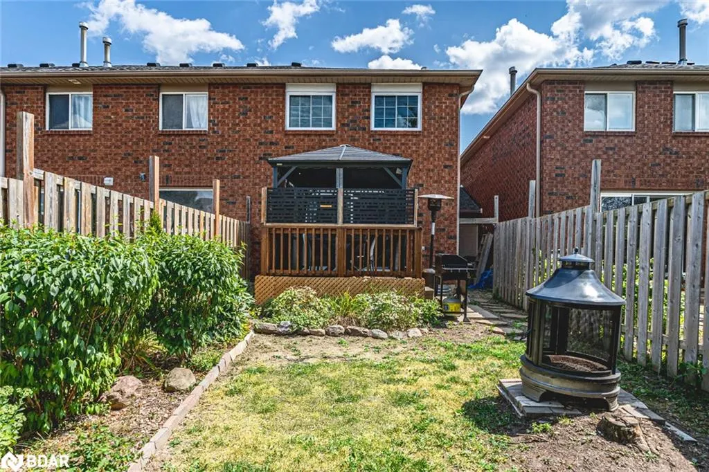 193 Nathan Crescent