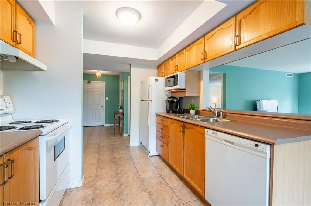 216 Plains Road W, #B208