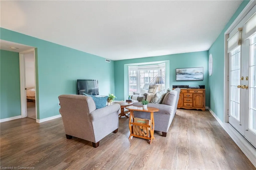 216 Plains Road W, #B208