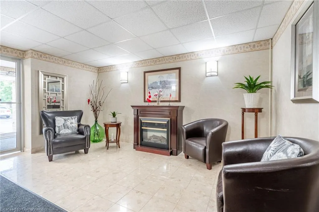 216 Plains Road W, #B208