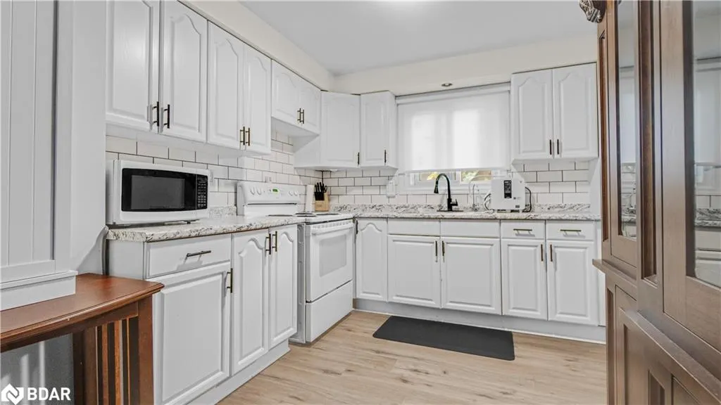 165 Green Valley Drive, #18