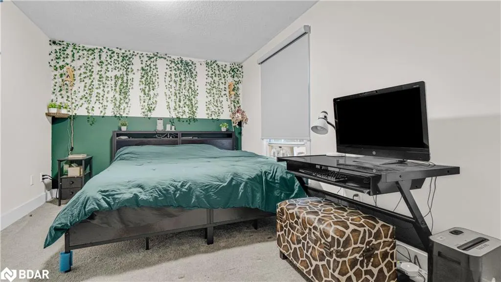 165 Green Valley Drive, #18