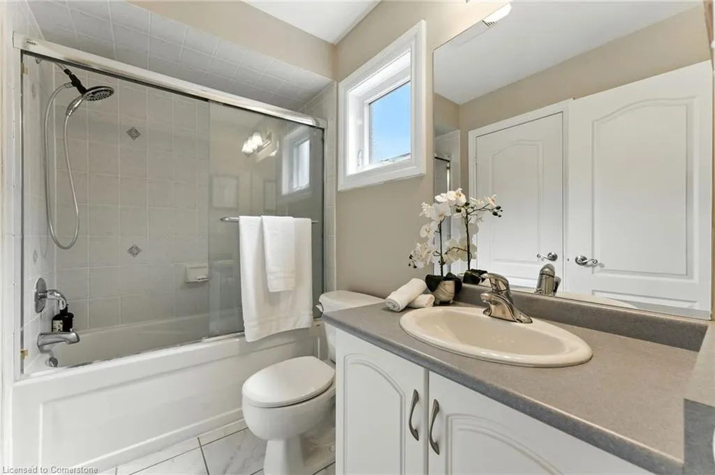 2465 Whistling Springs Crescent