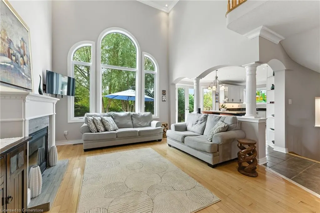 2465 Whistling Springs Crescent