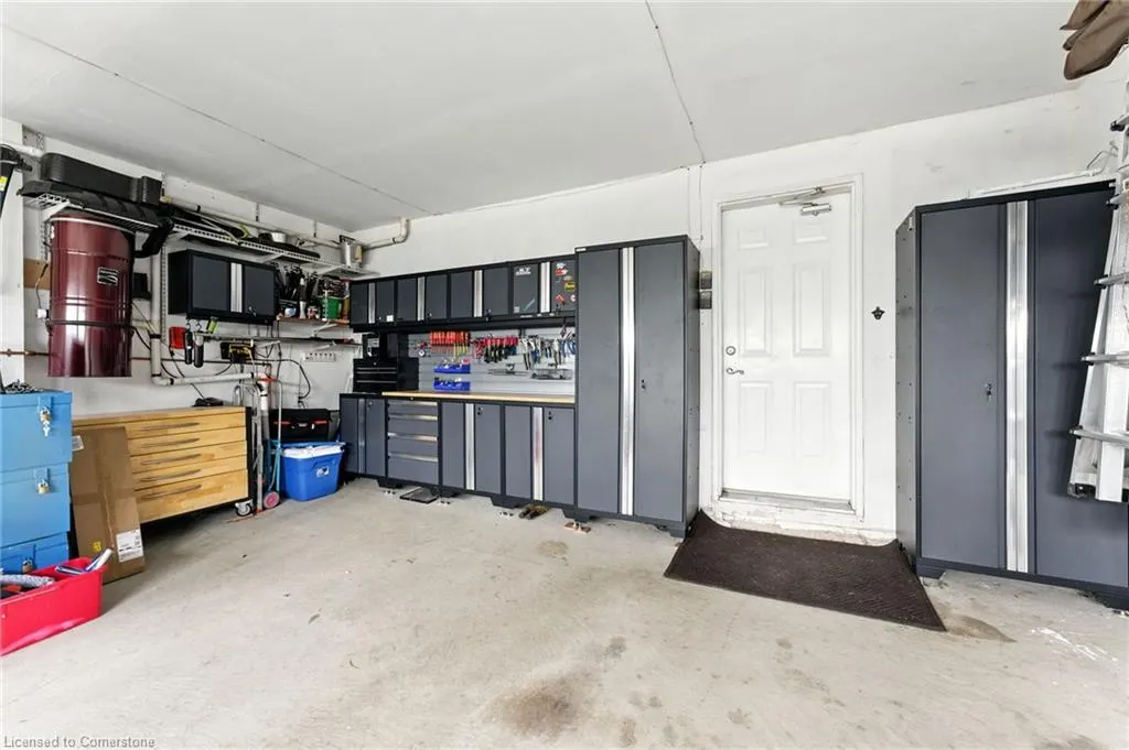 2465 Whistling Springs Crescent