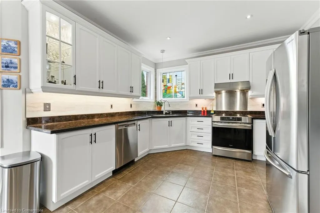 2465 Whistling Springs Crescent