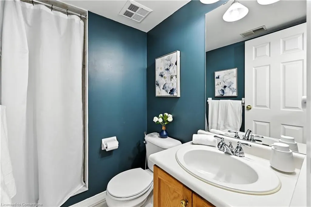 3499 Upper Middle Road, #404