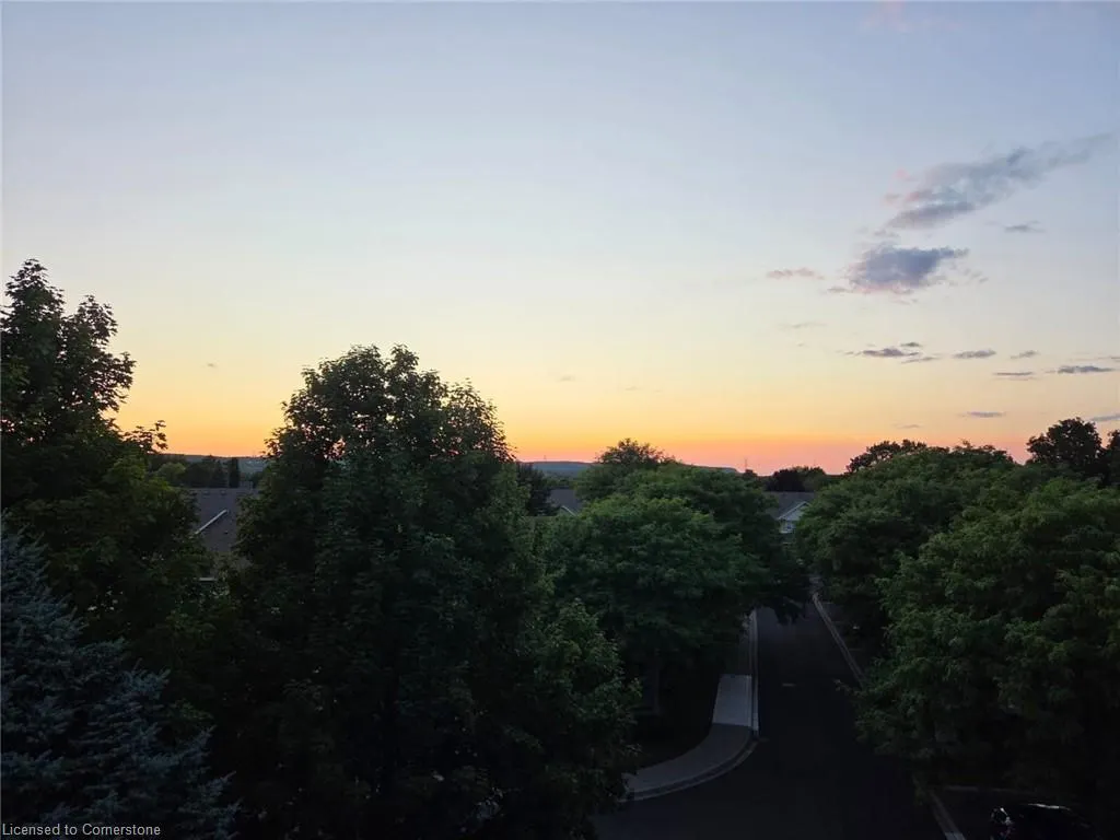 3499 Upper Middle Road, #404
