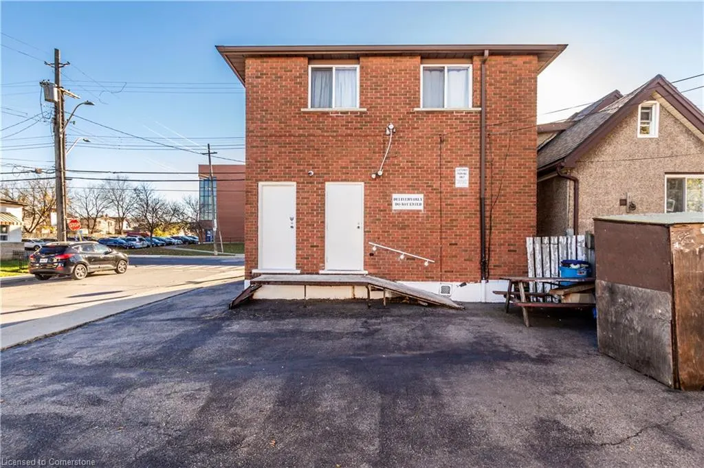 1295 Cannon Street E