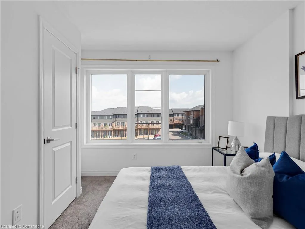 61 Soho Street, #123