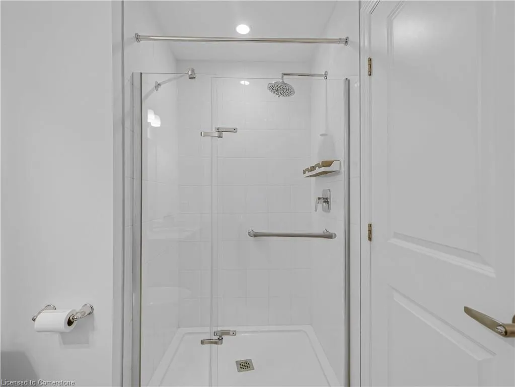 61 Soho Street, #123