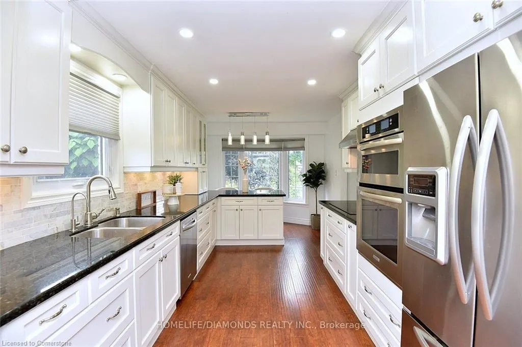 95 Birchpark Drive N