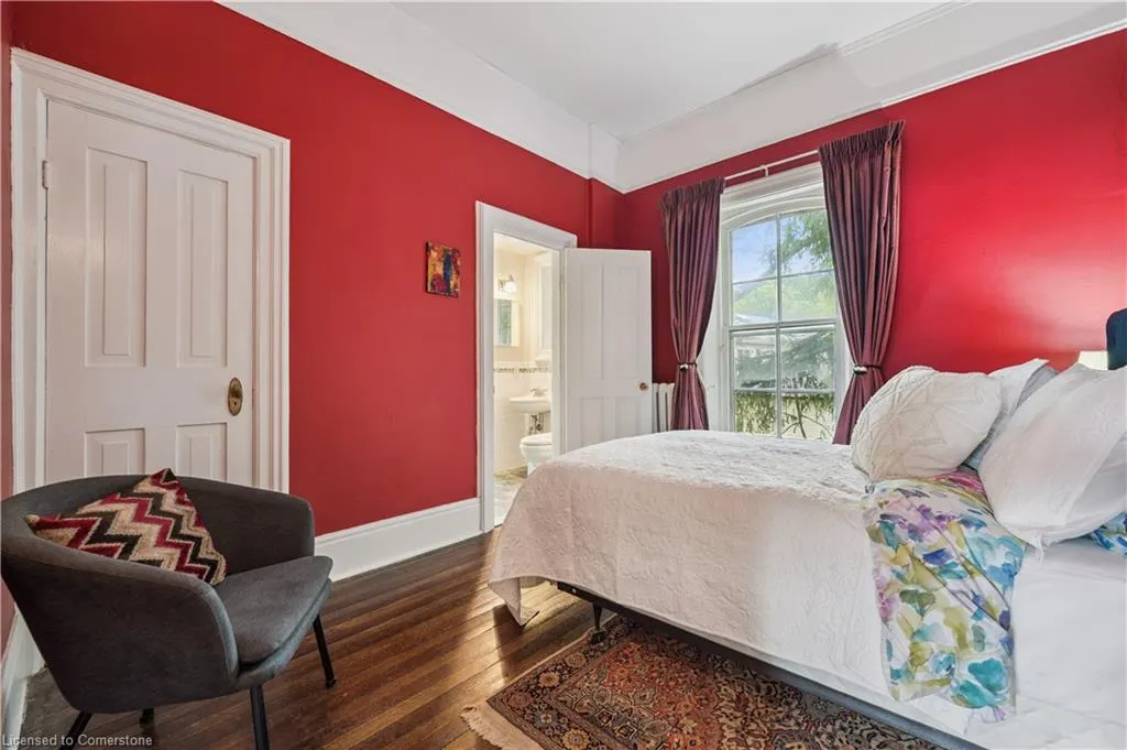 88 William Street W
